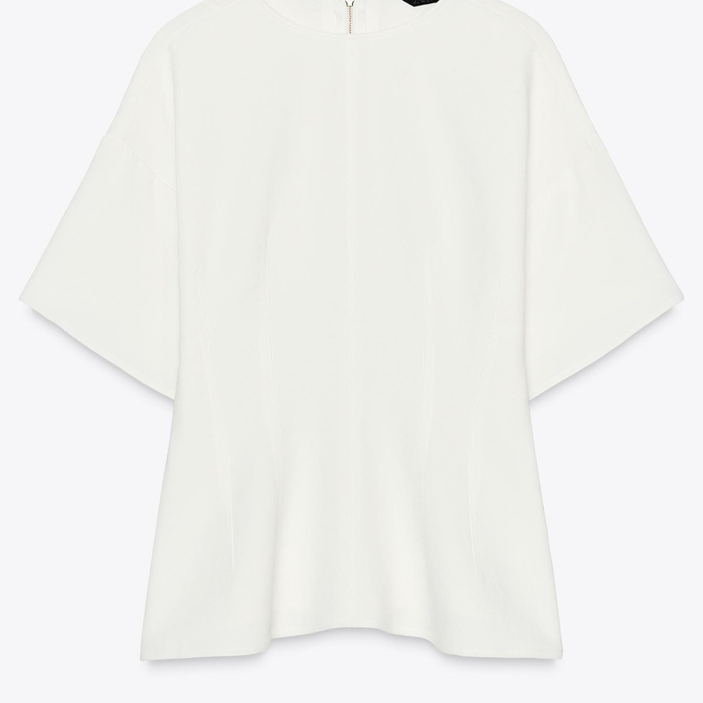 FITTED SHORT SLEEVE CREPE TOP